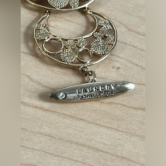 Laundry by shelli segal gold bracelet with clear rhinestones - Picture 3 of 5